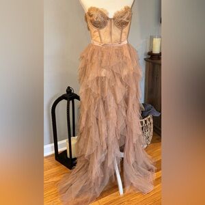 FOR LOVE & LEMONS Bustier gown in Warm Taupe! BRAND NEW